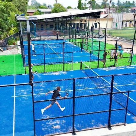 Phangan Padel Club Hotel Баан Тай Екстериор снимка