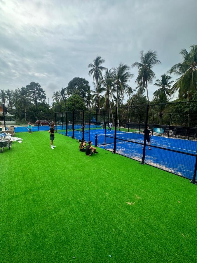 Phangan Padel Club Hotel Баан Тай Екстериор снимка
