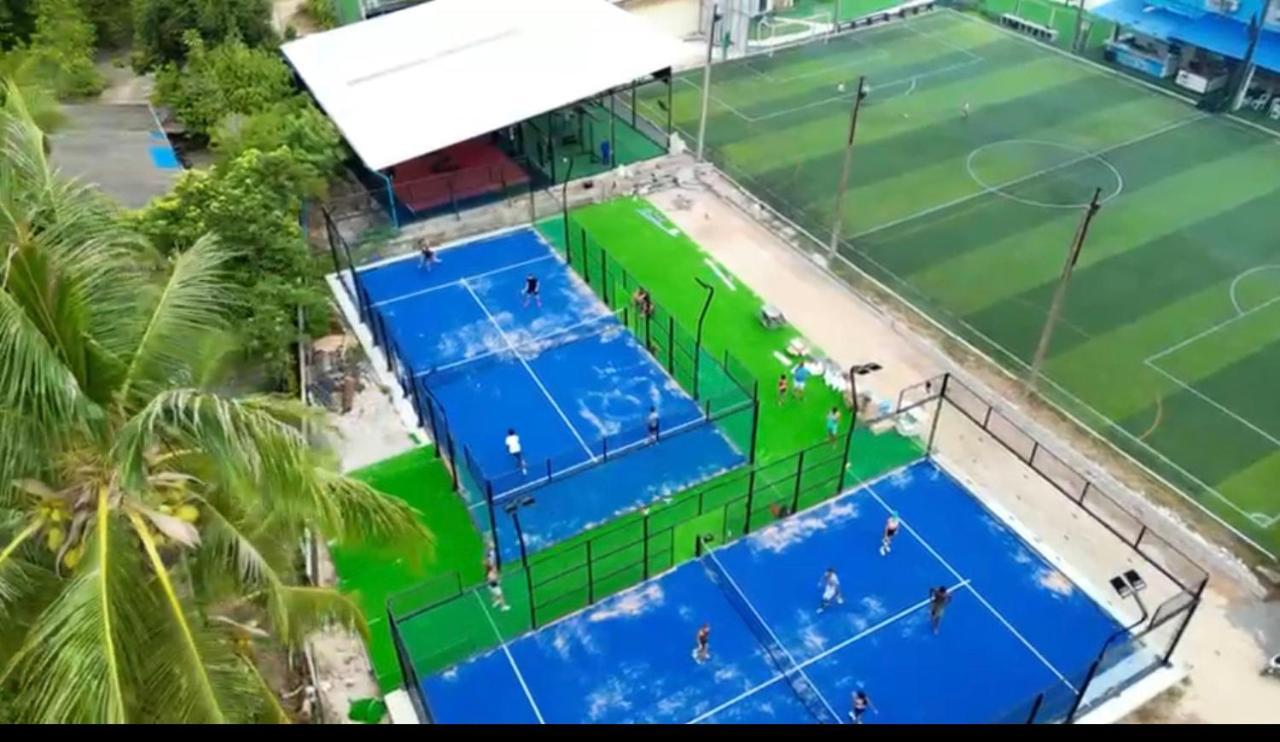 Phangan Padel Club Hotel Баан Тай Екстериор снимка