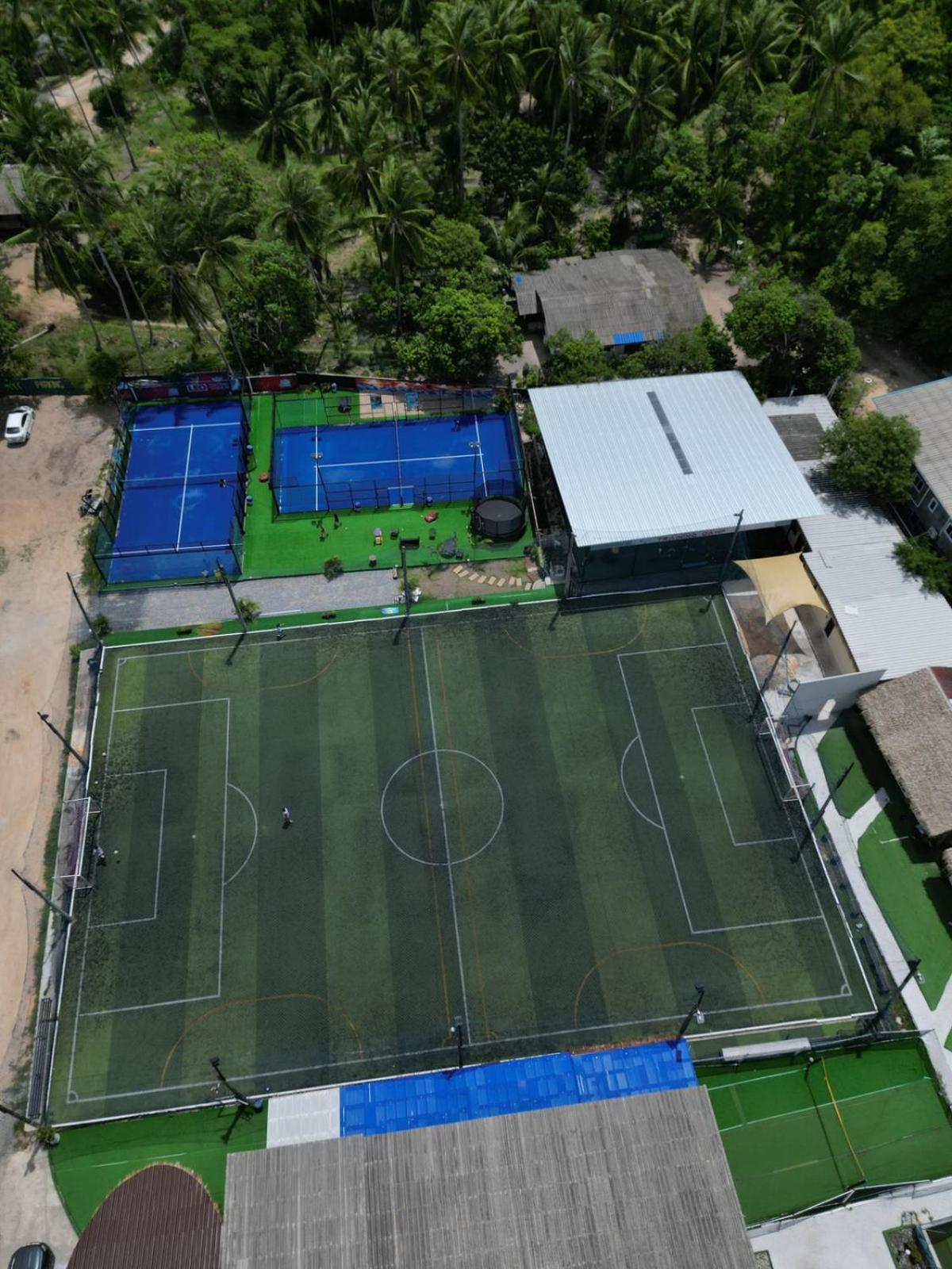 Phangan Padel Club Hotel Баан Тай Екстериор снимка